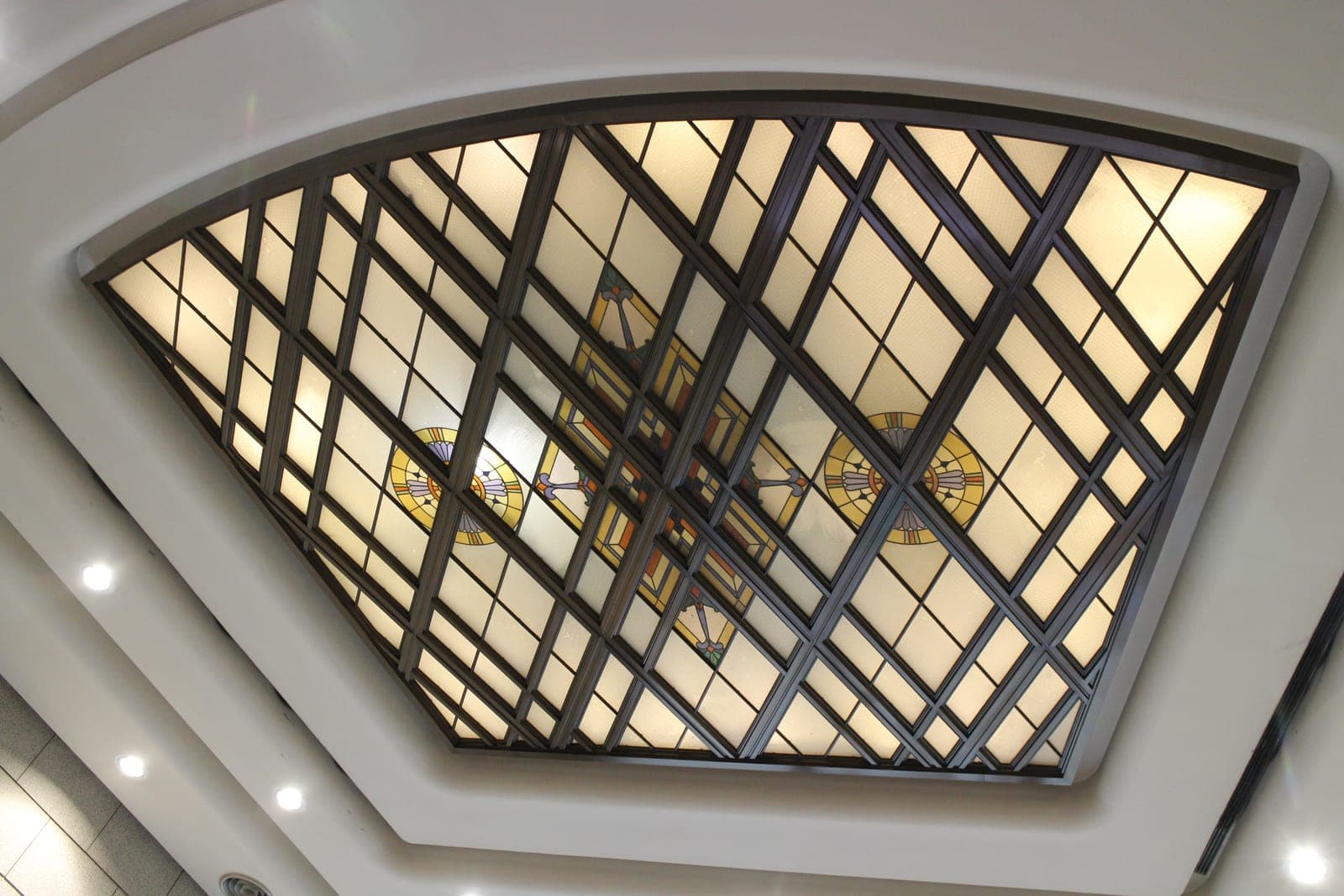 Entrance of the Tokyo Stock Exchange Main Building